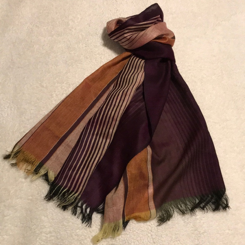 NWOT lightweight plum and gold striped fashion scarf/wrap Size OS
